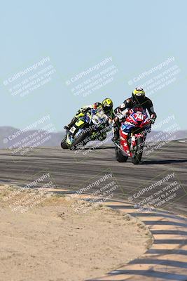 media/Dec-07-2025-CVMA (Sun) [[3e7d2de5dc]]/Race 6-The Shootout/